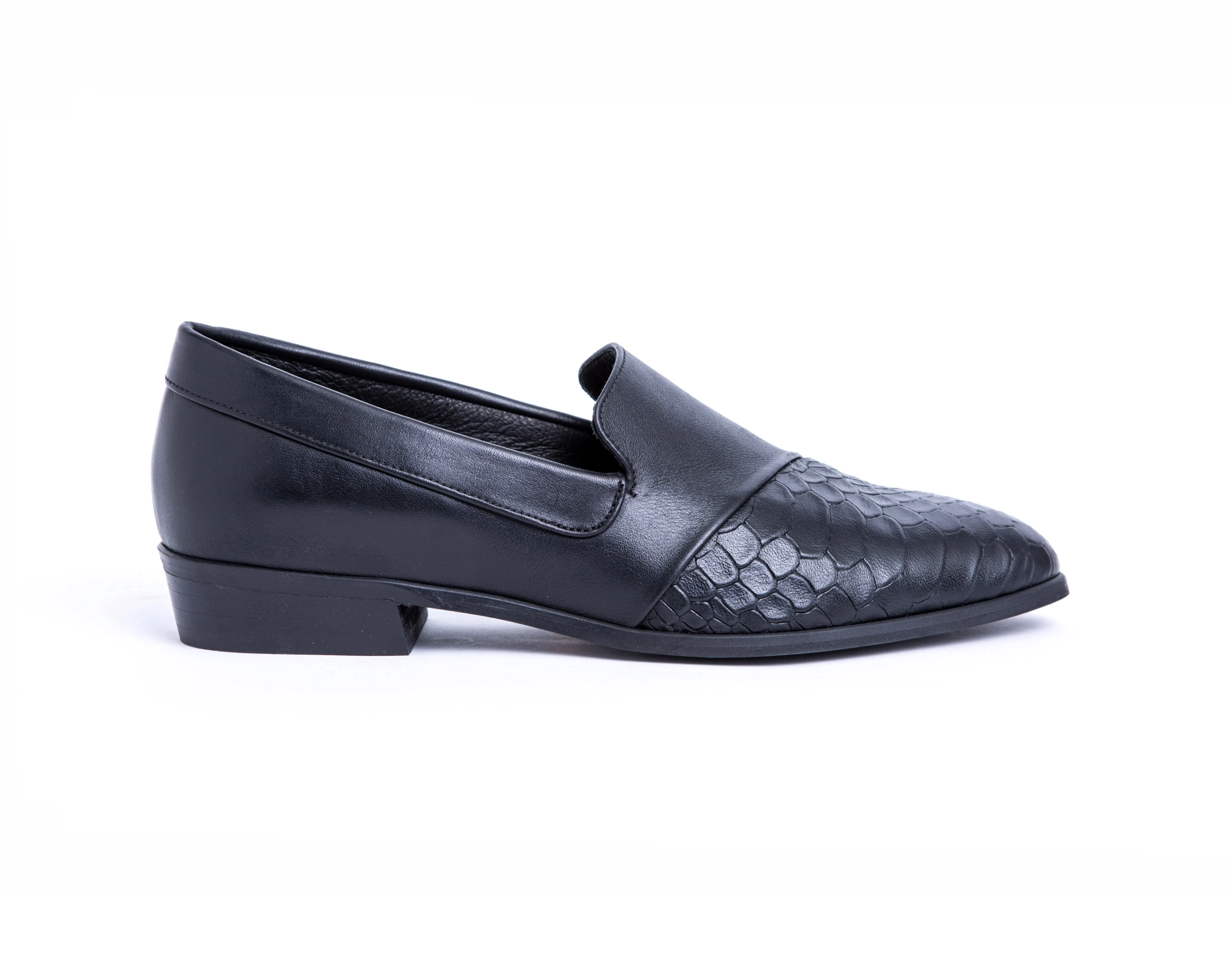 Brussels - snake moccasins