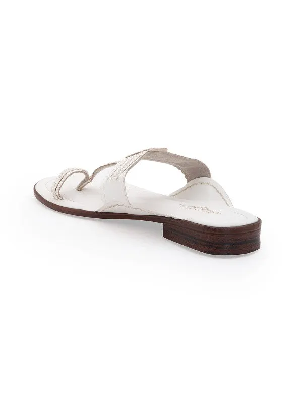 Classic Kolhas - White Handcrafted Traditional Kolhapuri Flats